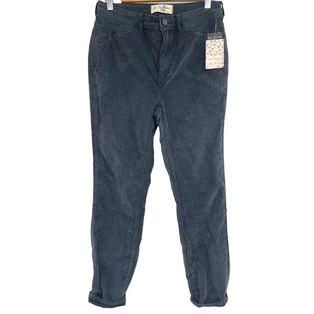 Free People Women's Fine Line Straight Leg Crop Jeans Black Corduroy Size 4 New
